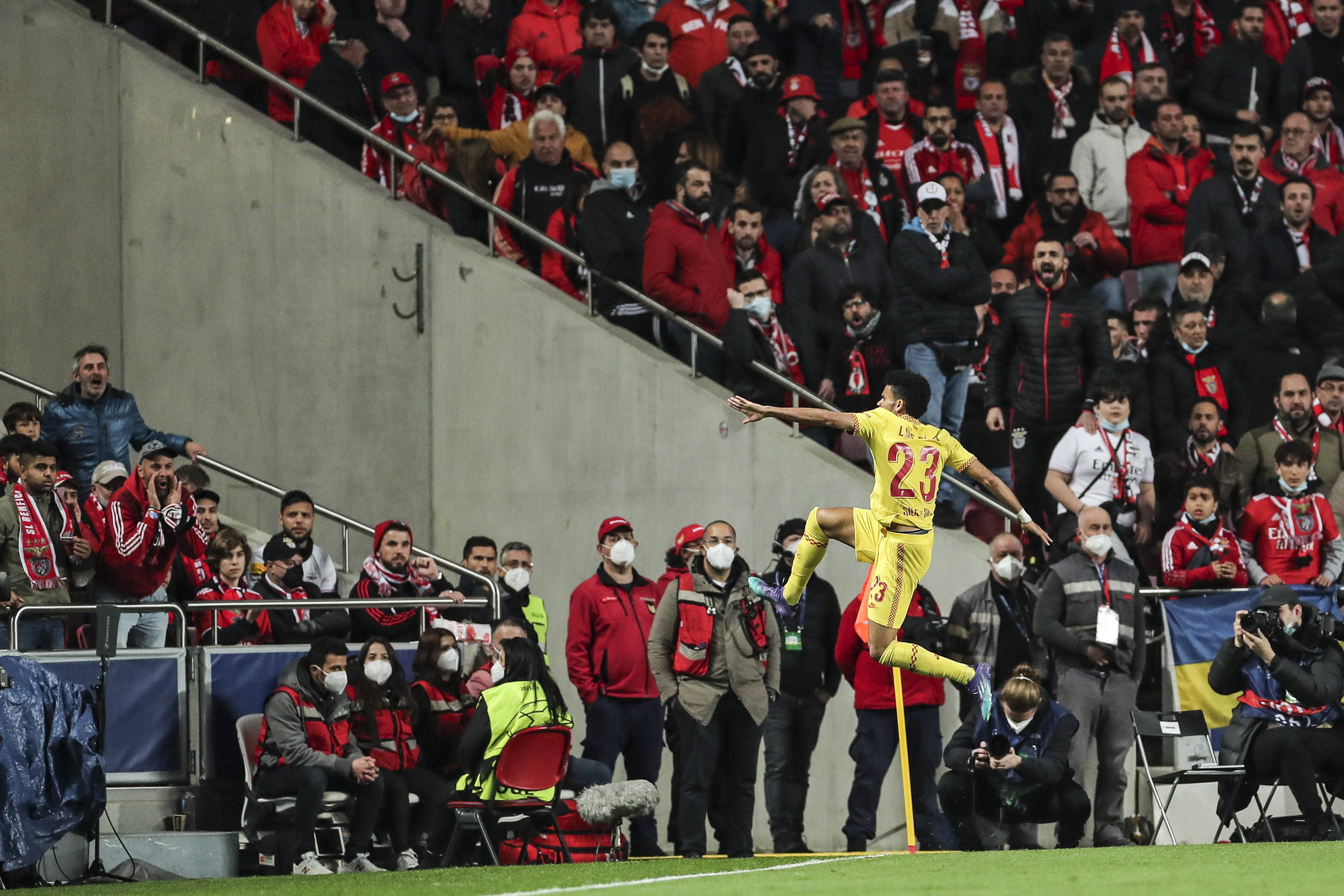 En Liverpool, todos hablan de Luis Díaz