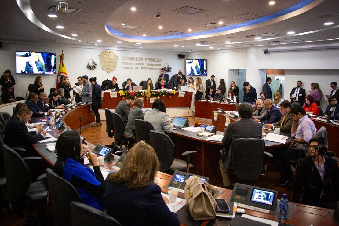 Con “jalón de orejas” a ponentes se levantó sesión de ley estatutaria de educación
