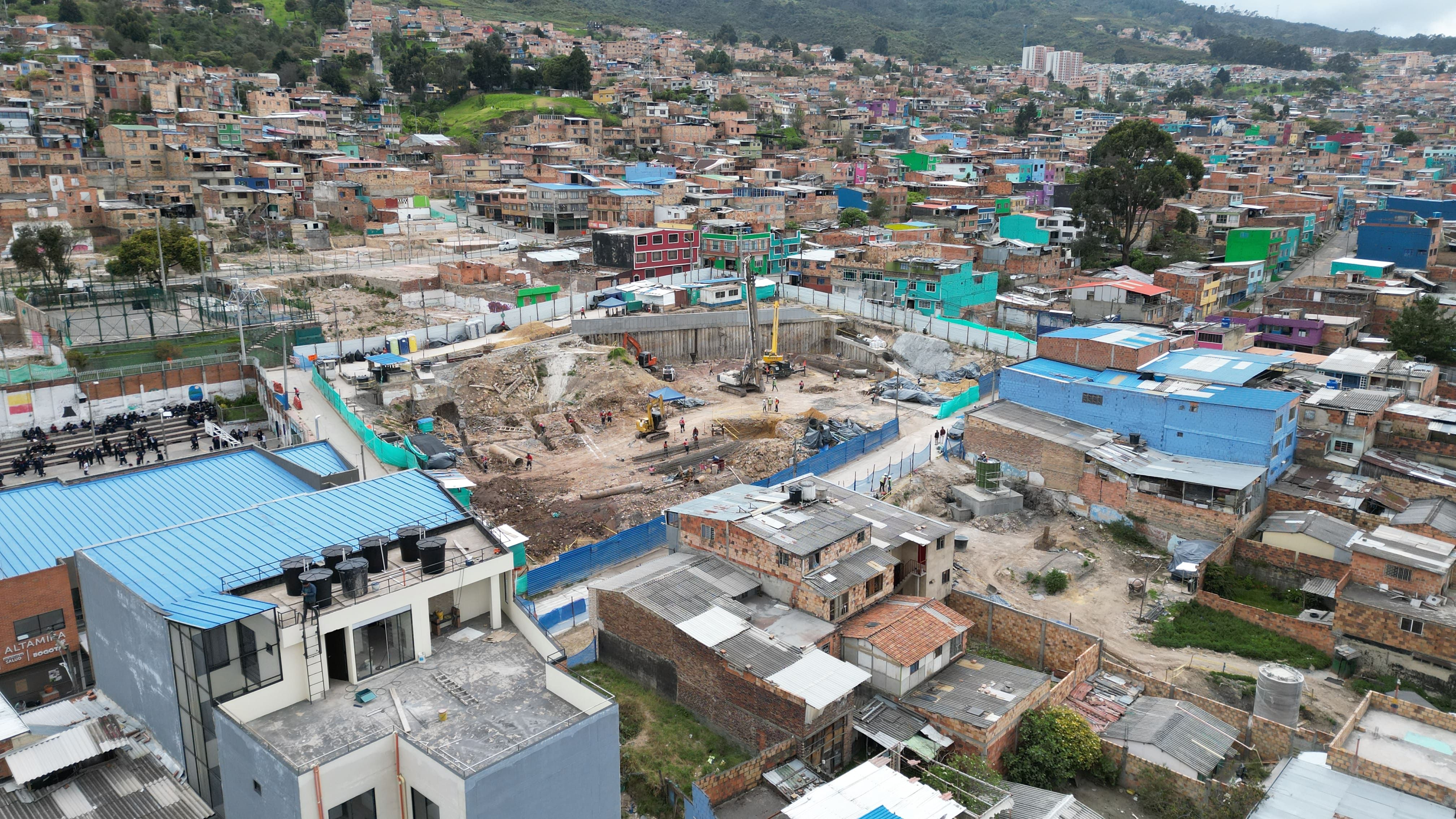 Acelerador al Transmicable de San Cristóbal: la obra está cerca del 50%
