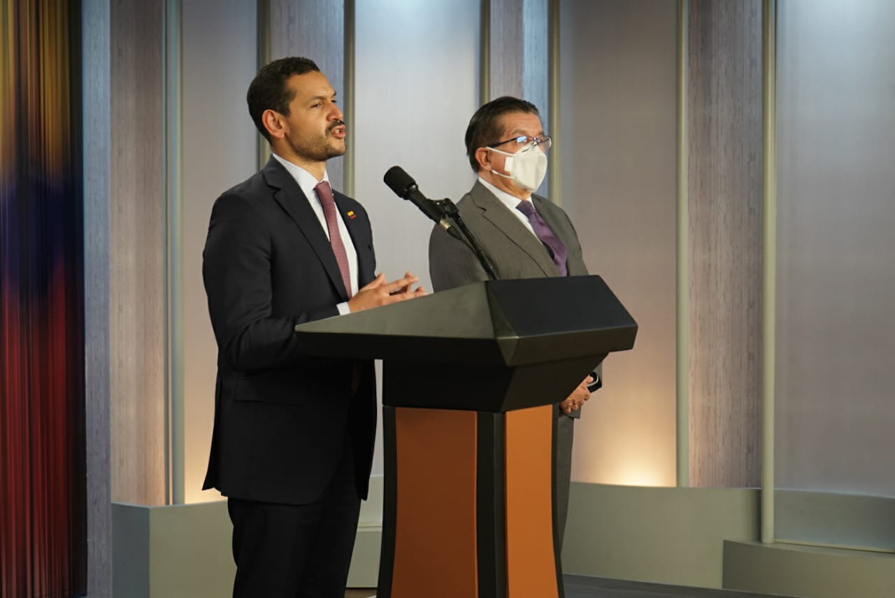 Mandatarios, responsables de vigilar los protocolos: Gobierno sobre Día sin IVA