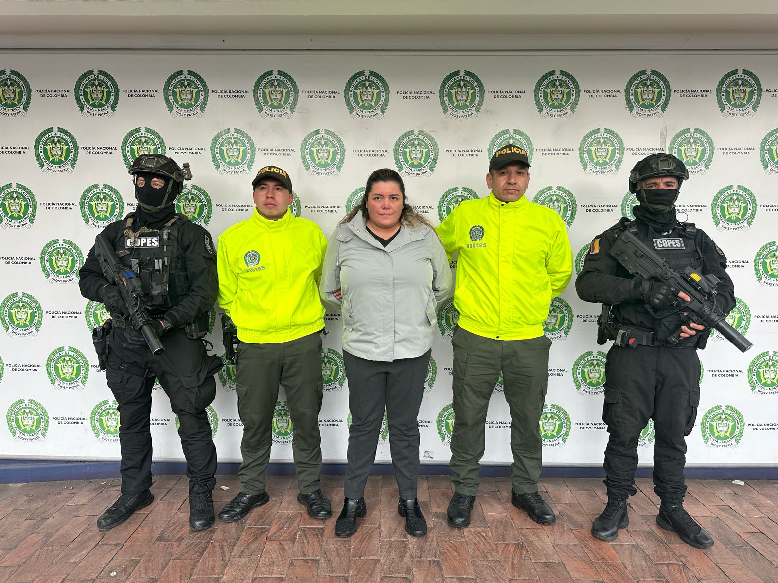Capturan en Bogotá a alias “la Tía”, señalada de nexos con paramilitares del Meta