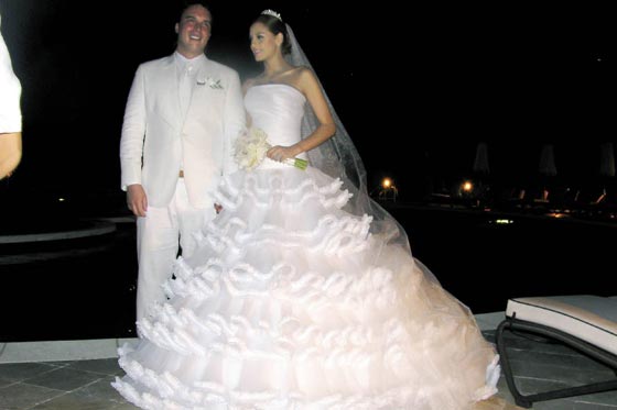 Laura Acuña se inspiró en Barbie para su matrimonio