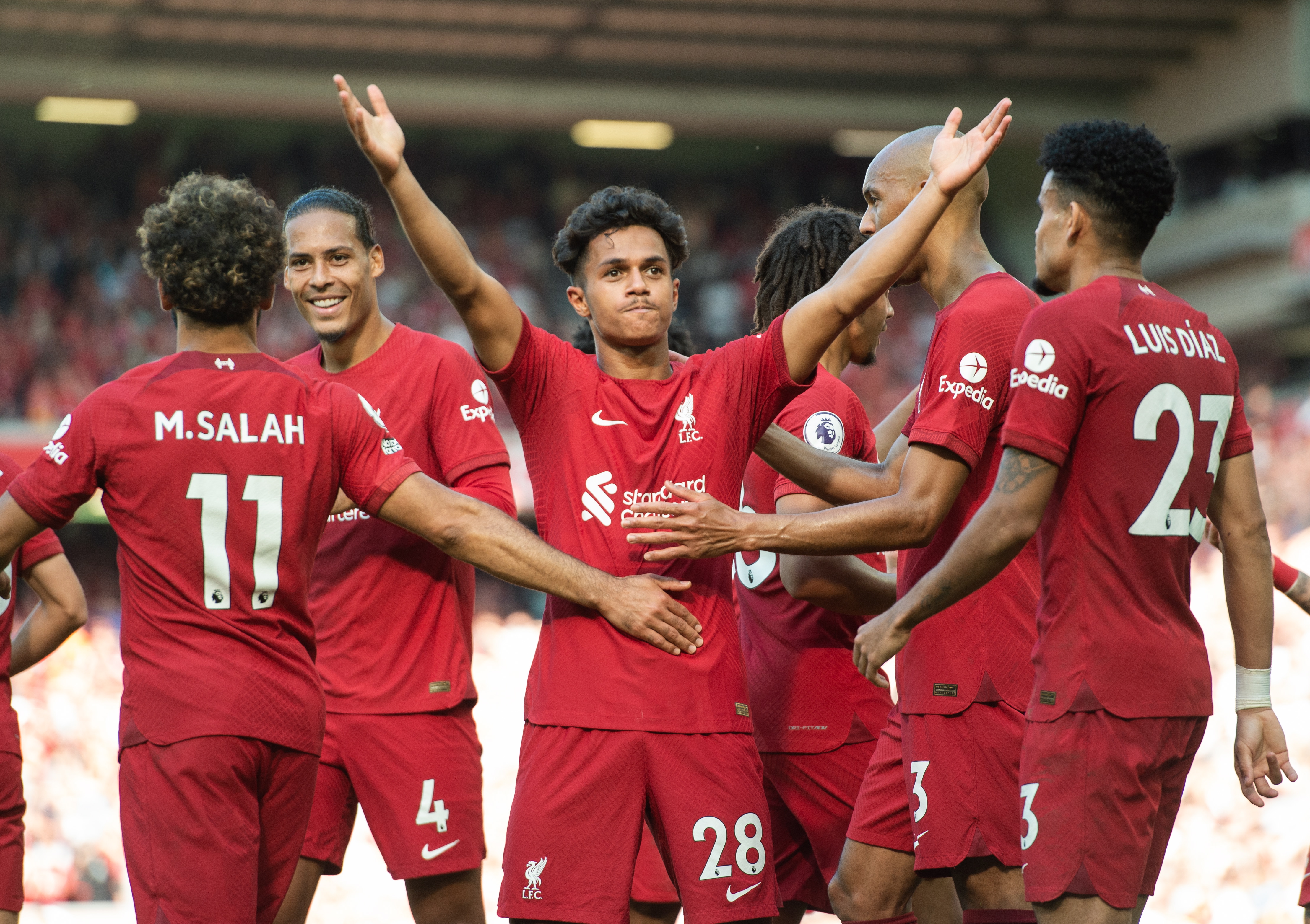 Liverpool, con Luis Díaz en cancha, remontó y ganó sobre la hora al Newcastle