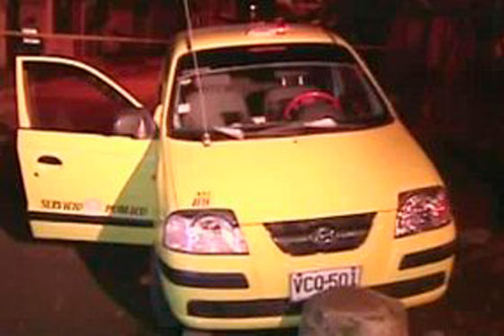 Mujer habría disparado contra taxista en peligrosa zona de Cali