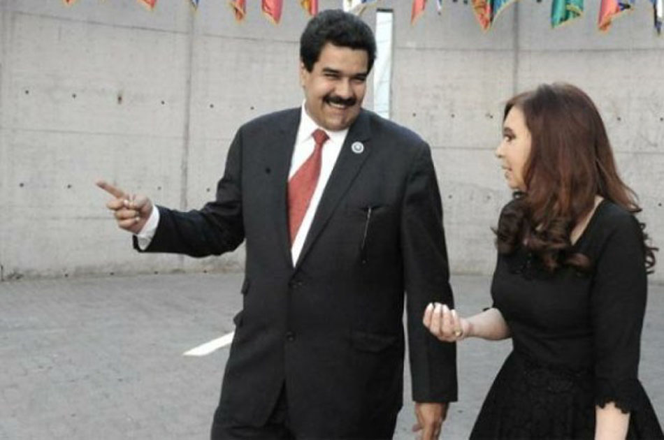 Maduro llama a continuar legado de Chávez y Néstor Kirchner