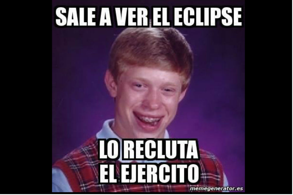 Los mejores memes tras el revés del eclipse lunar