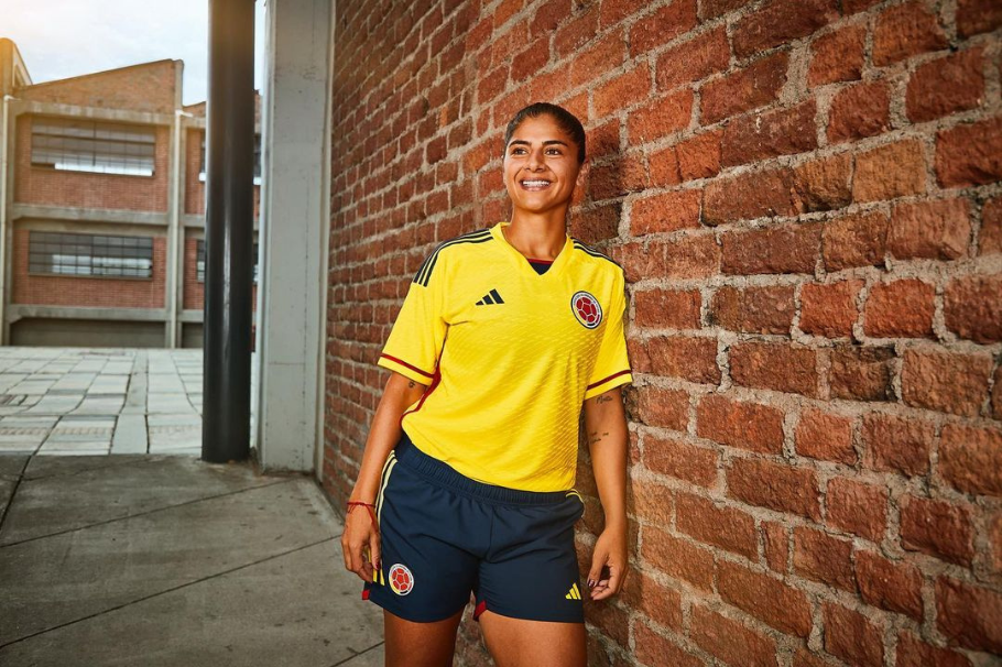 Catalina Usme: cuánto gana, de dónde es y más de la goleadora de la Selección