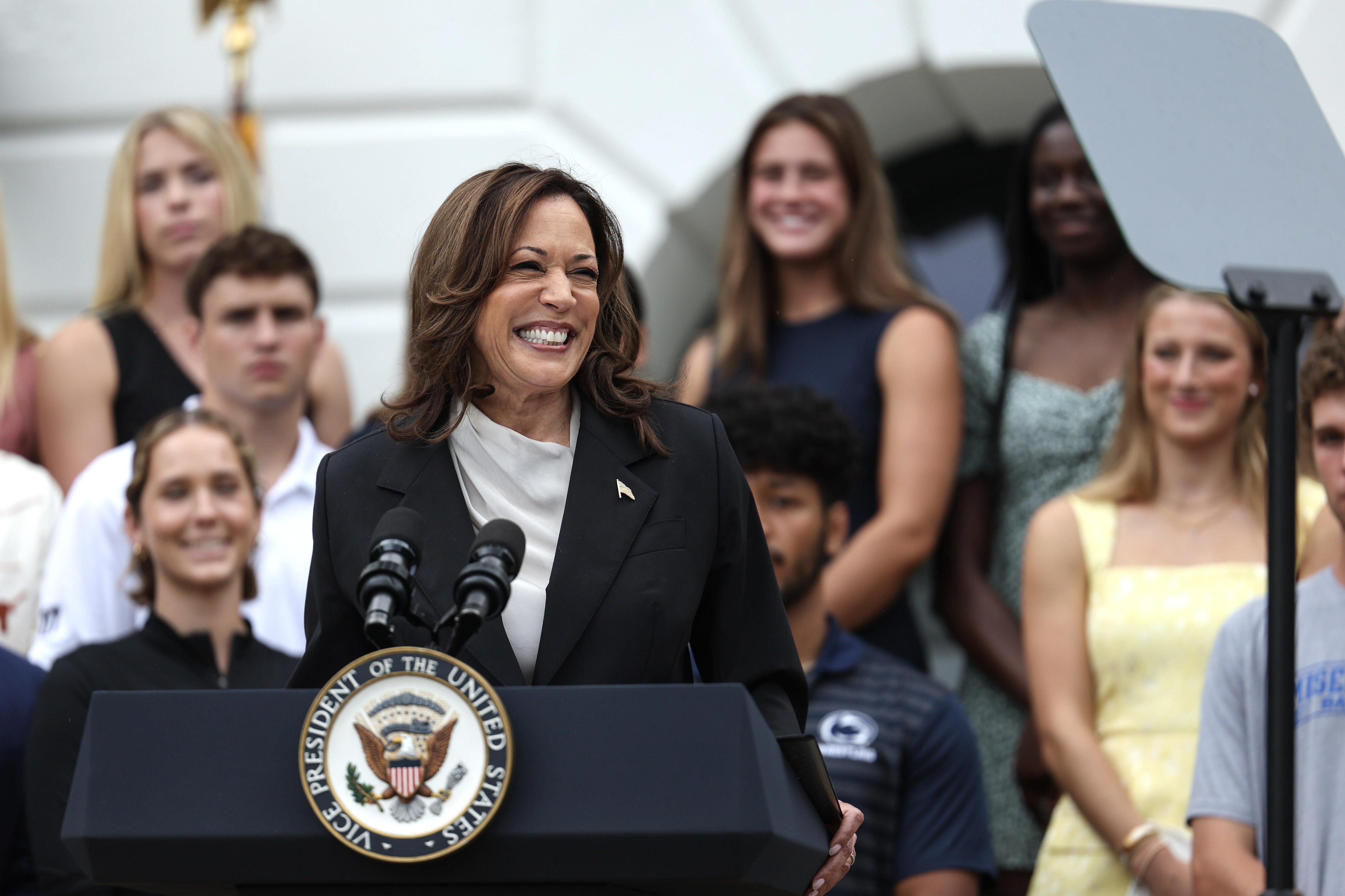 ¿Quién le conviene? Las potenciales fórmulas vicepresidenciales de Kamala Harris