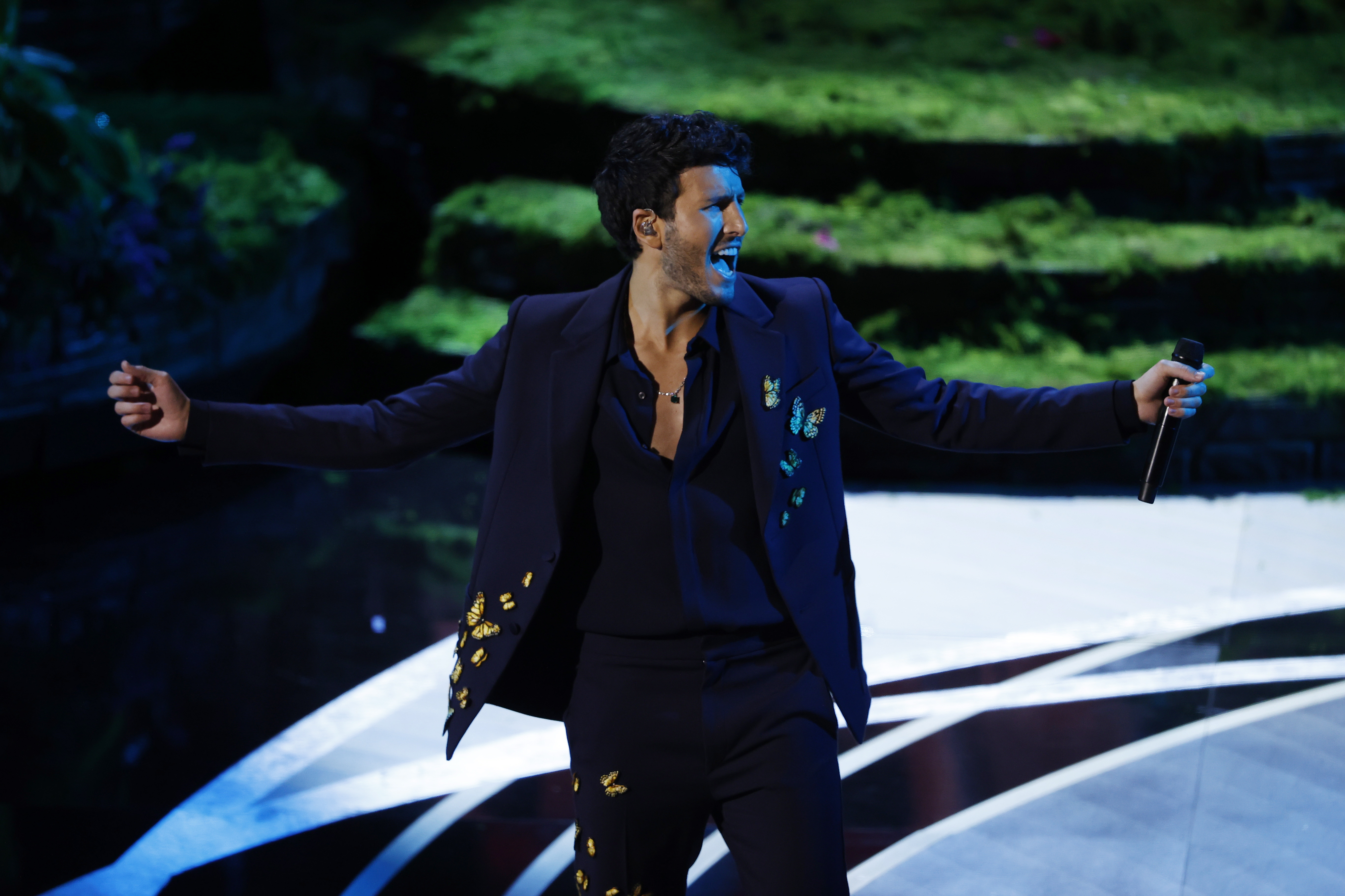 El colombiano Sebastián Yatra actuará en los X Premios Platino en Madrid