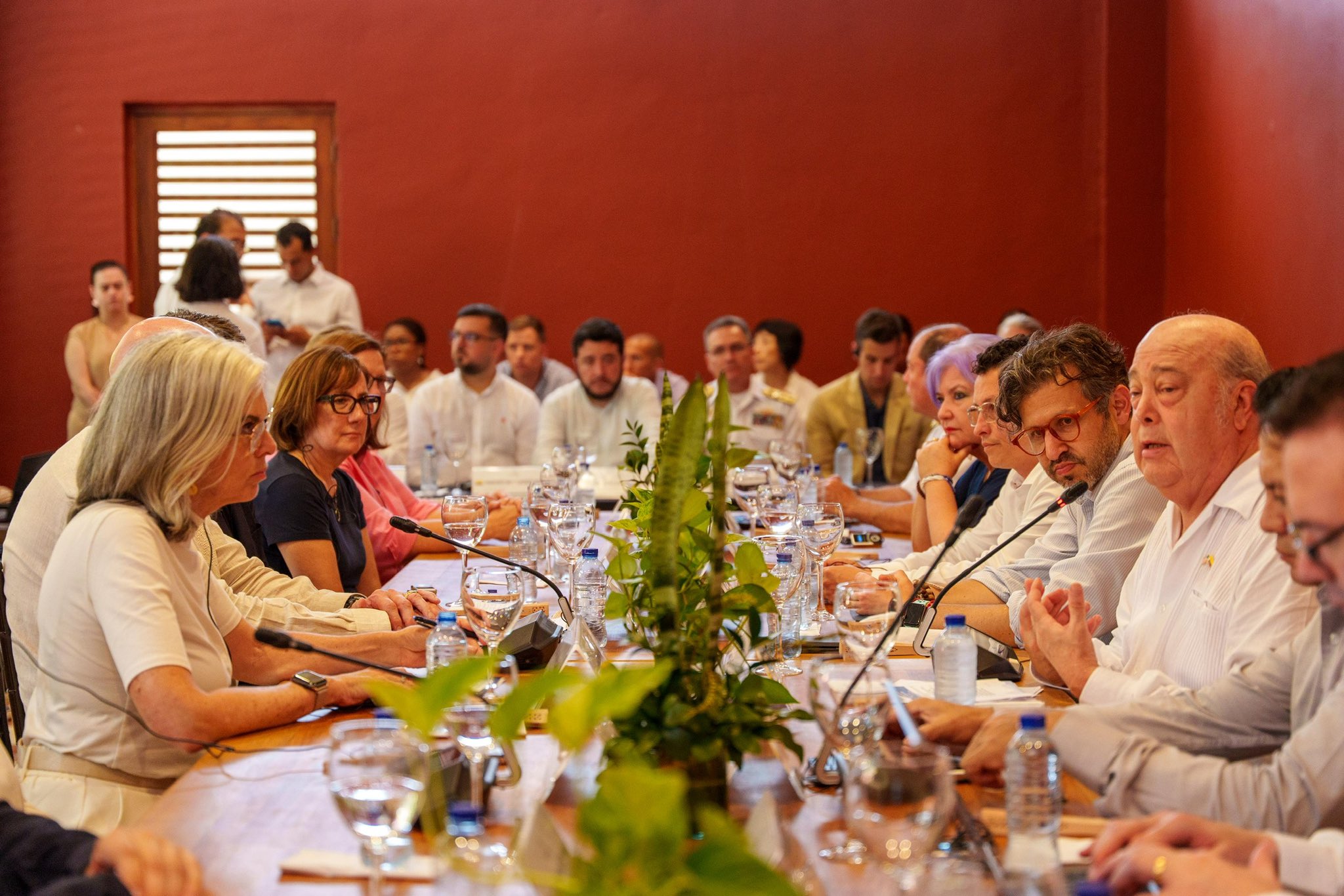 Congresistas del Pacto solicitan investigar a republicanos en medio de crisis con EE. UU.