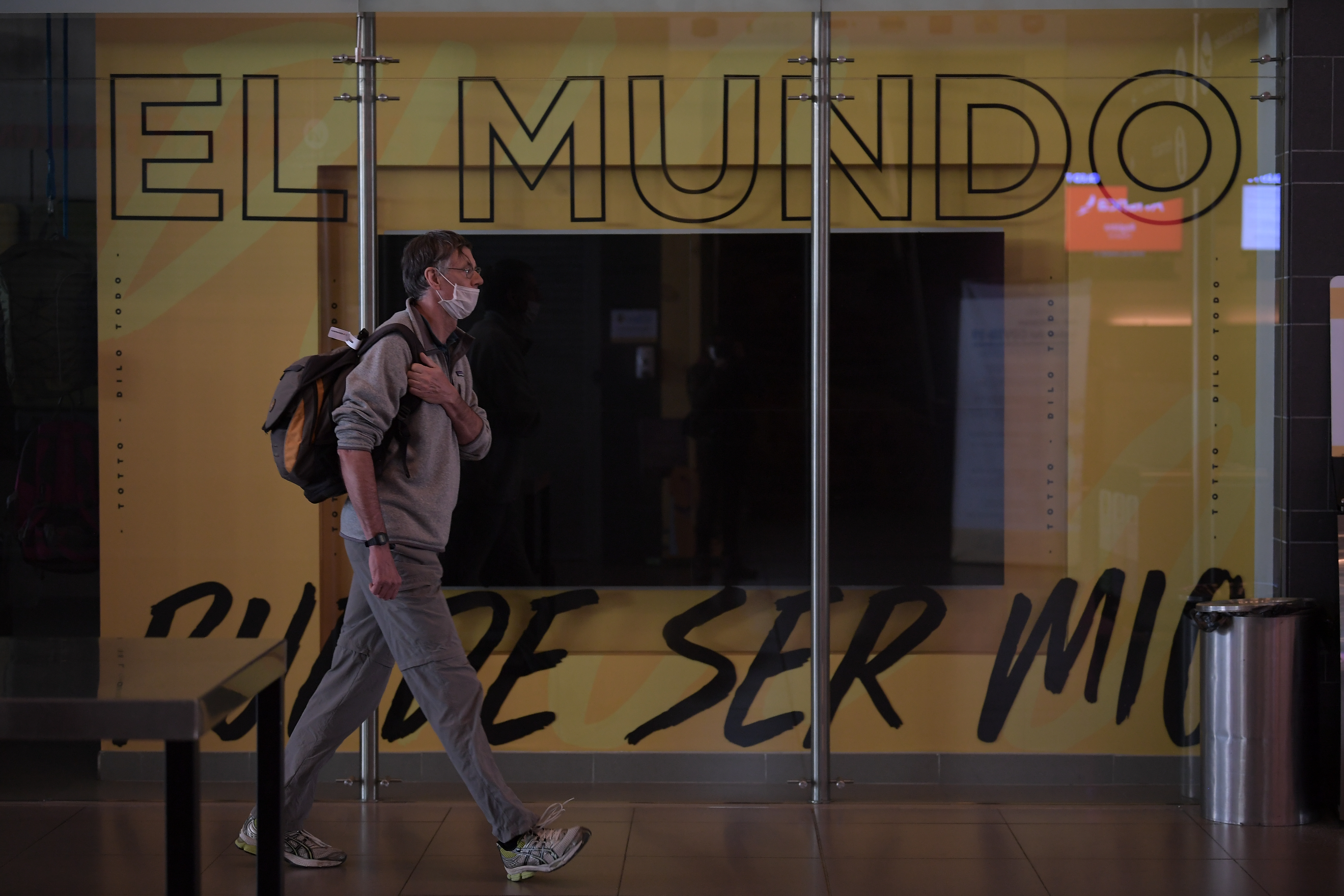 EE. UU. recomienda “reconsiderar” viajar a Colombia por coronavirus