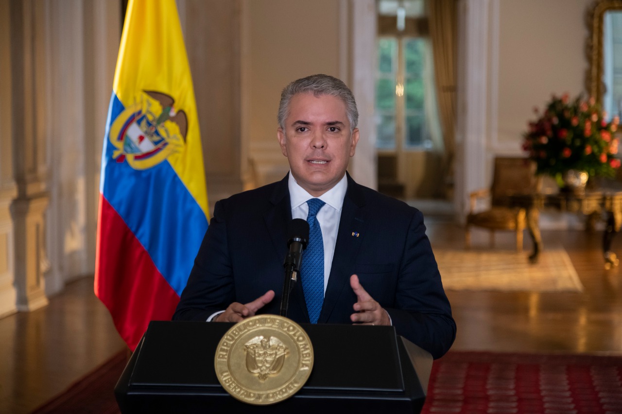 Duque lanza línea telefónica y grupo especial de investigación antivandalismo