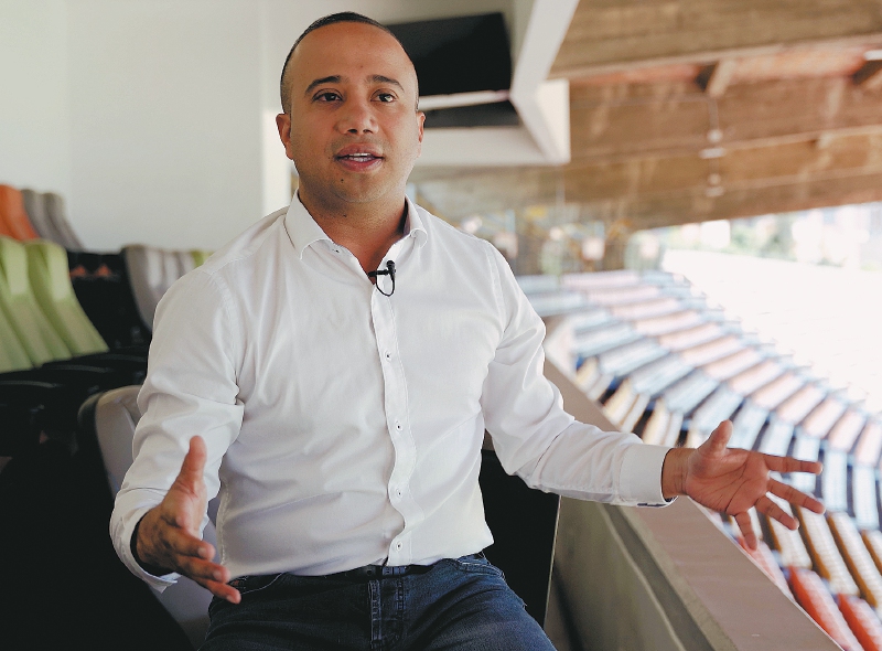 “No vamos a tomar distancia de las barras”: Secretario de Gobierno de Medellín