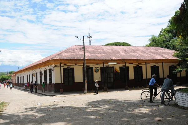 Decretaron el toque de queda y limitaron el consumo de alcohol en Ataco, Tolima, ¿qué pasa?