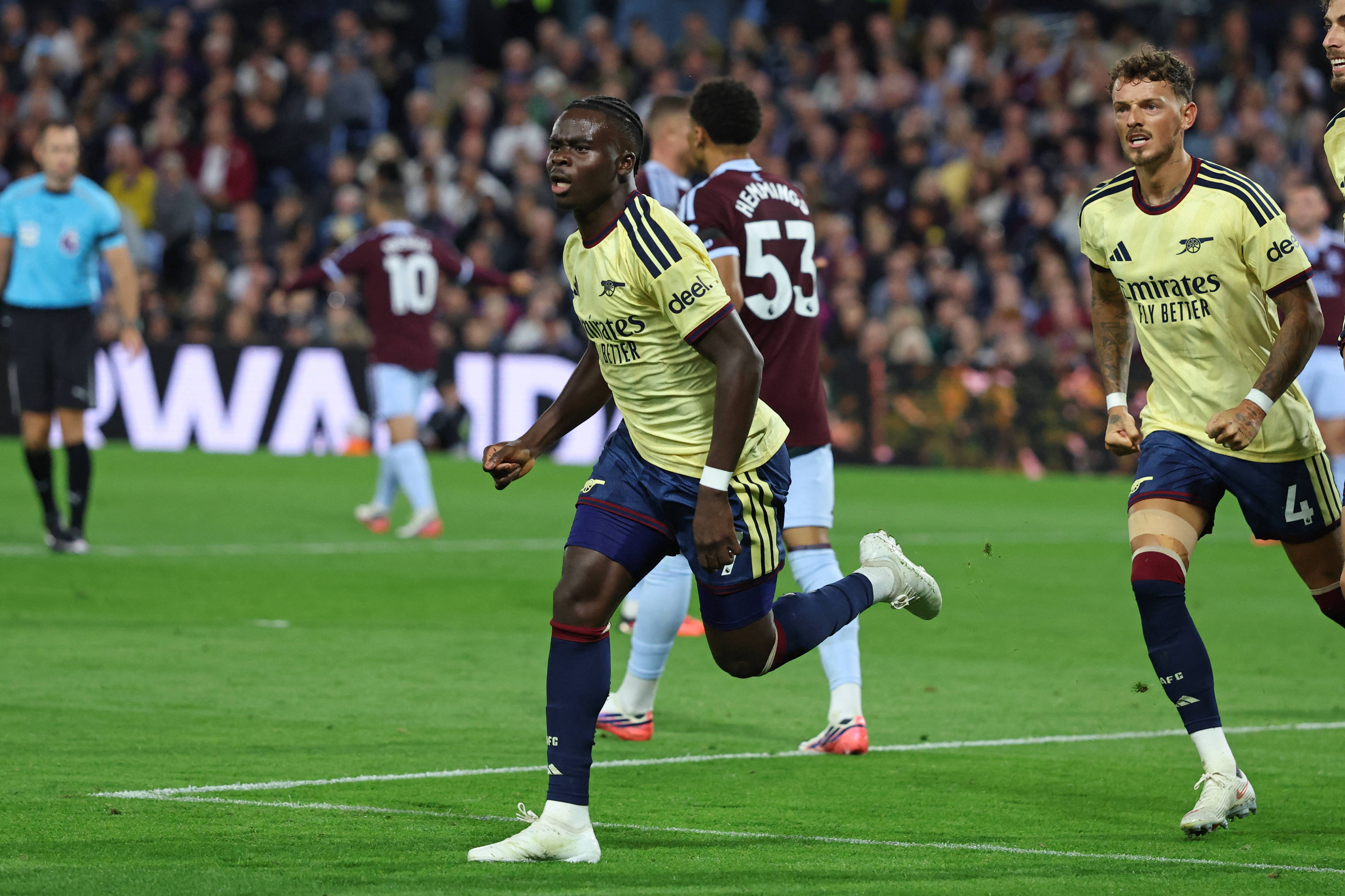 Arsenal venció por la mínima a Aston Villa: así quedó la tabla de la Premier League