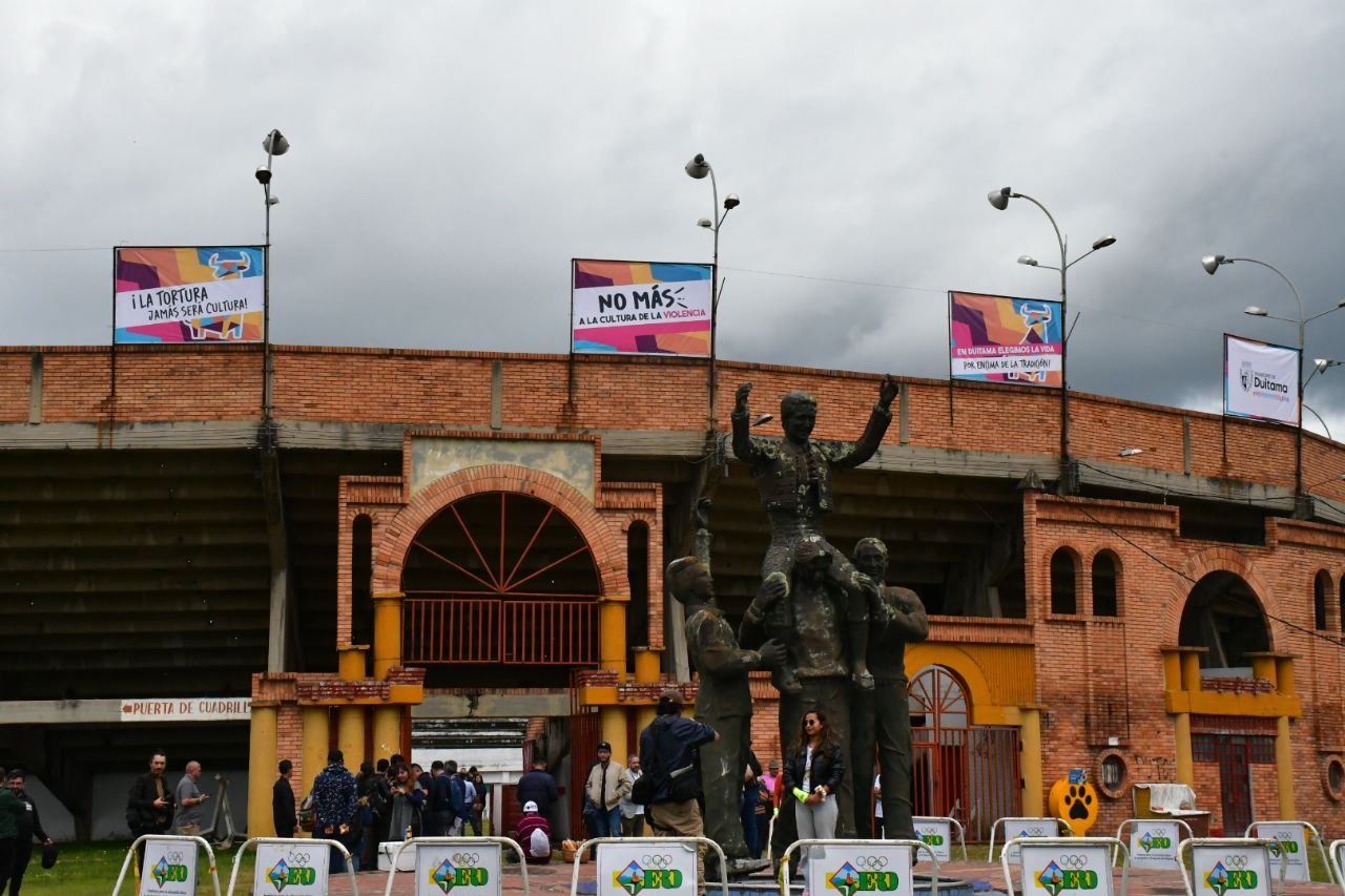 Así empezó el plan para convertir las plazas de toros de Colombia en centros culturales