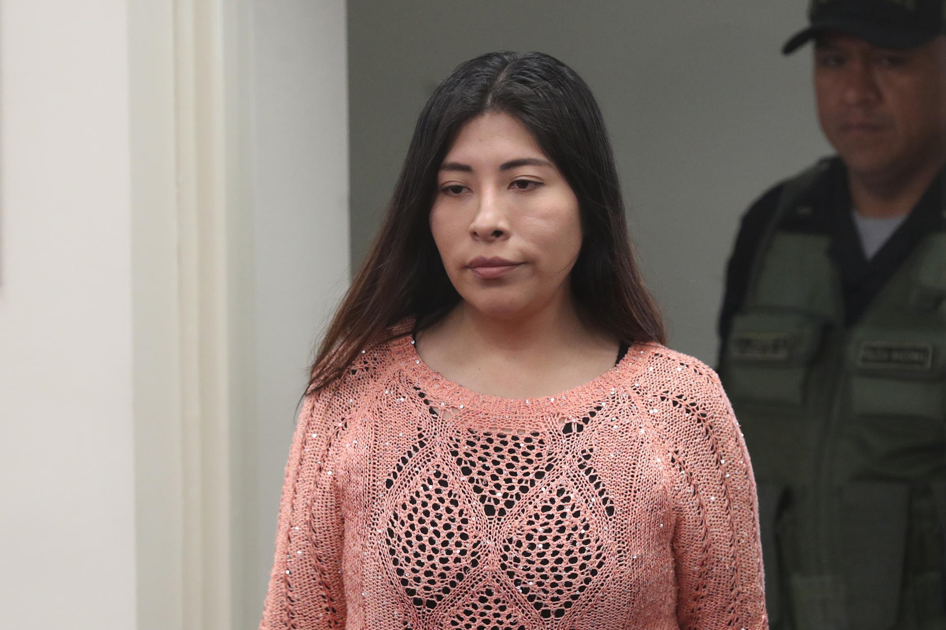 Perú rompió relaciones diplomáticas con México por darle asilo a una exministra de Castillo