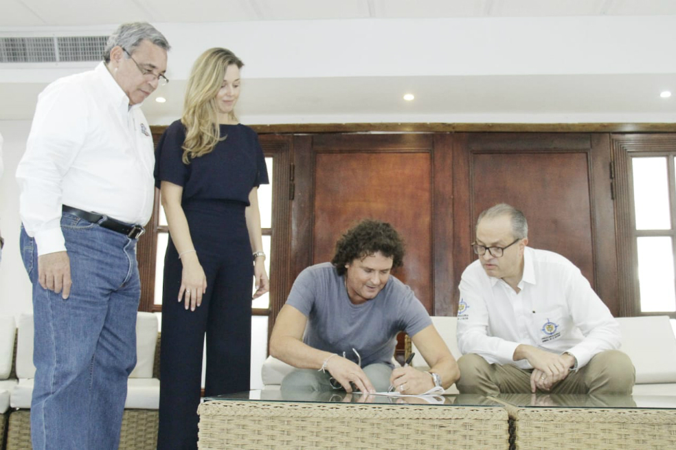 En Santa Marta firman el Pacto por el Agua para recuperación de la Bahía