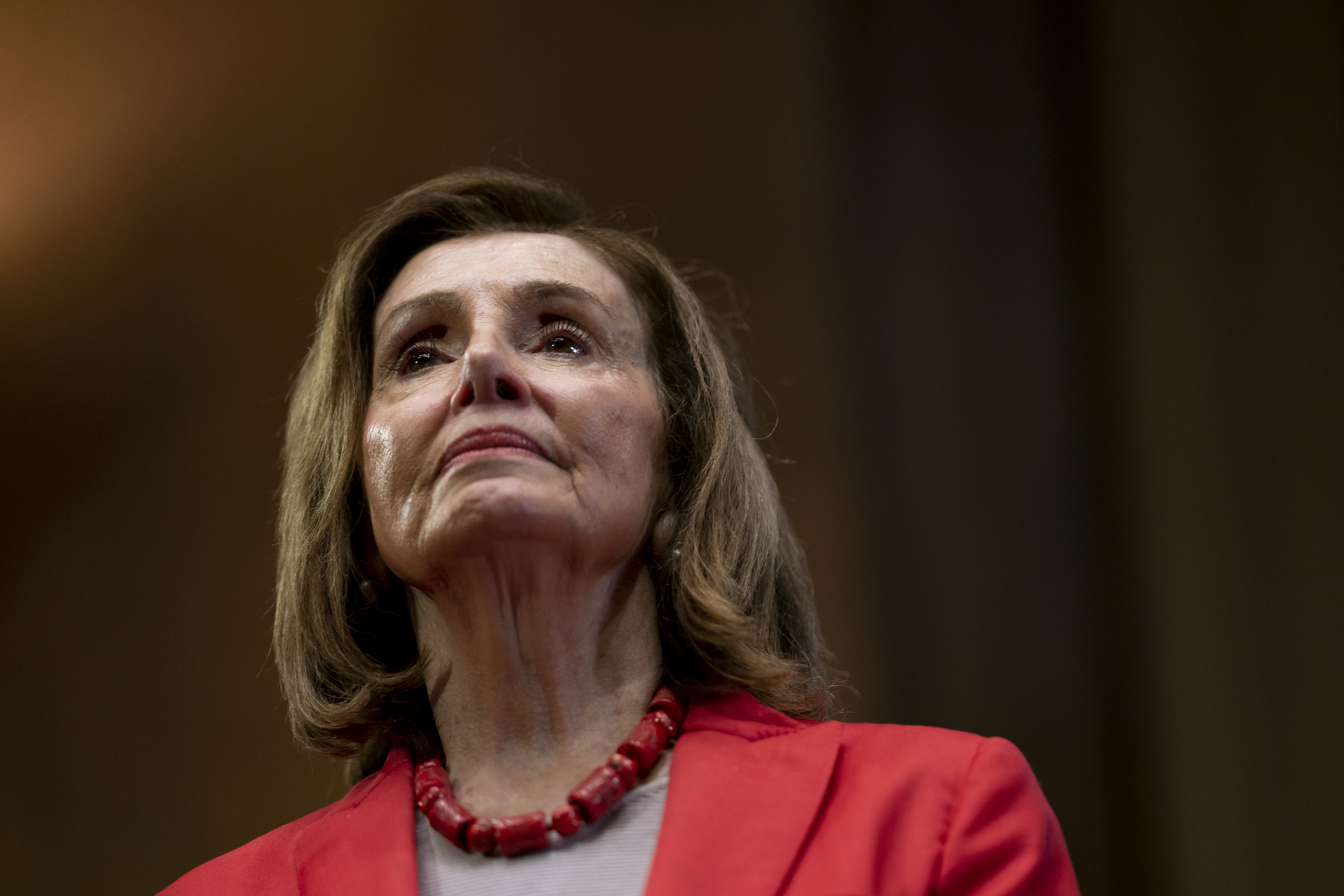 Posible fractura de cadera para Nancy Pelosi, de 84 años, en visita a Luxemburgo