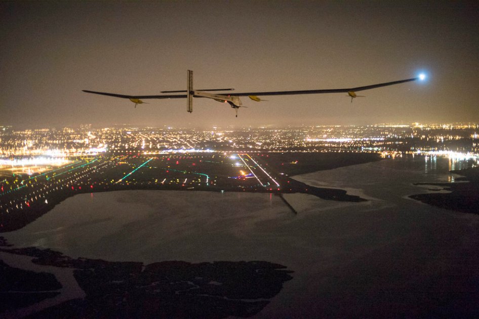 Avión Solar Impulse completó su travesía de Estados Unidos