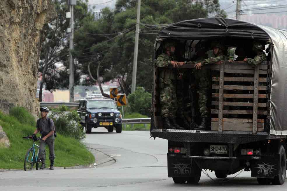 No hubo diálogo entre Distrito y militares