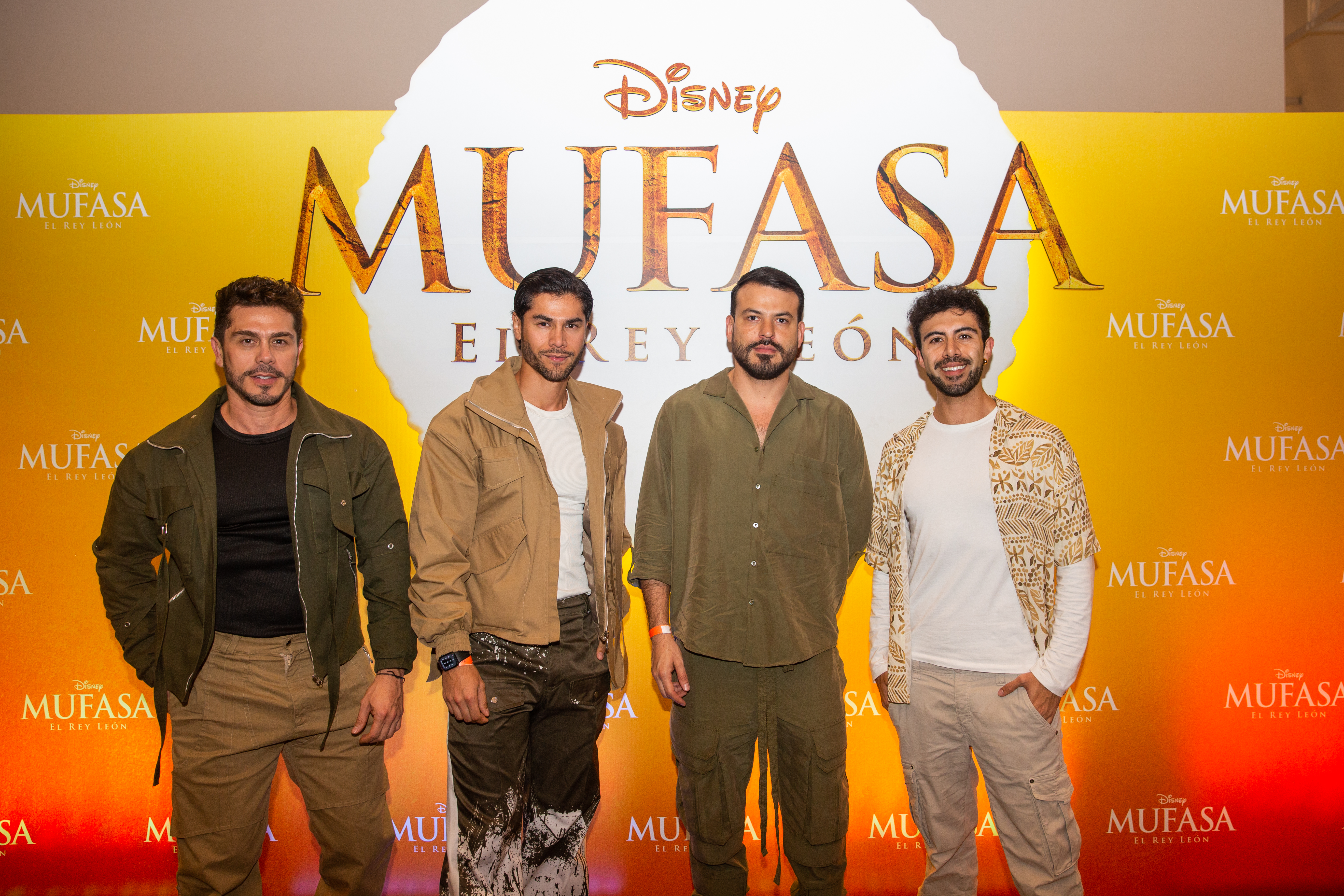 Holman Fuentes, empresario; Iván Gutiérrez, ex participante El Desafío; Fabián Segura, abogado y Fabián González, gerente de marketing Pasarella Cosméticos.
