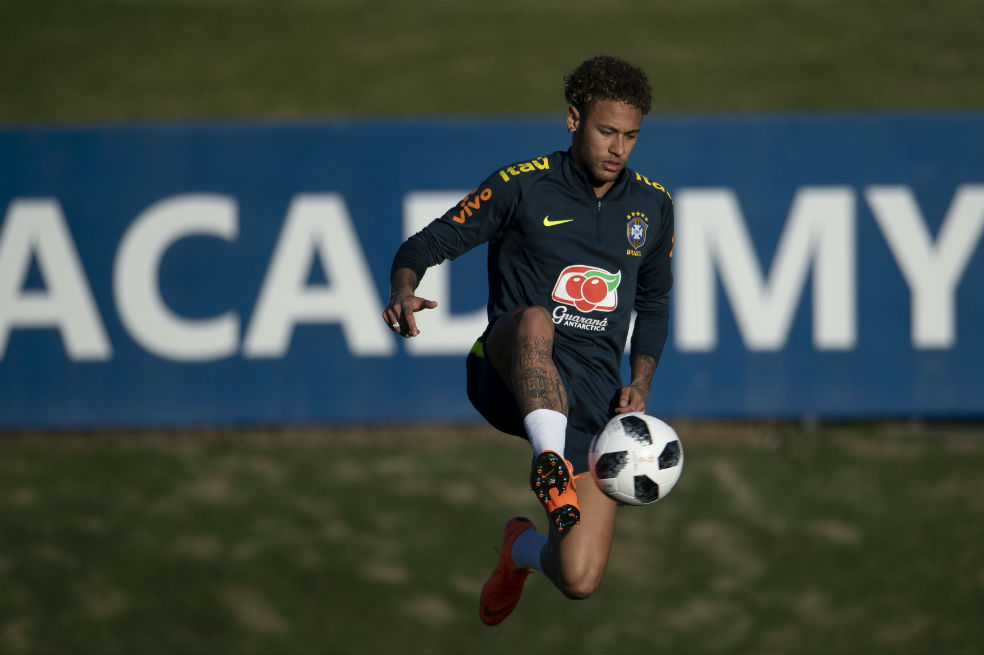 Neymar sigue poniéndose a punto para el Mundial de Rusia