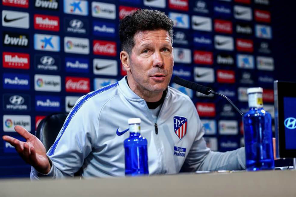 Simeone pidió disculpas por su gesto en celebración de un gol