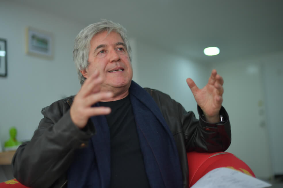 ‘El Gobierno desprecia la decisión campesina de arrancar la coca’: Eduardo Díaz Uribe