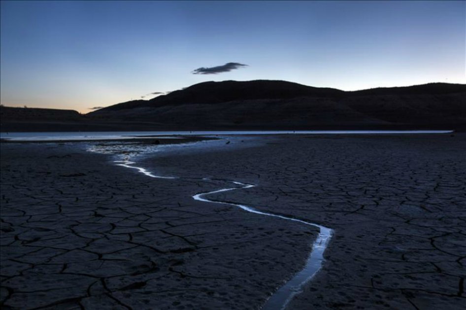 ¿Cuánta agua queda bajo nuestros pies?