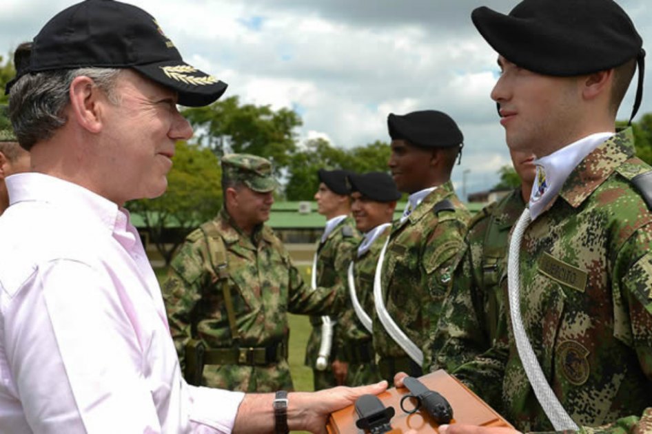 El hijo del Presidente Santos ya es Lancero