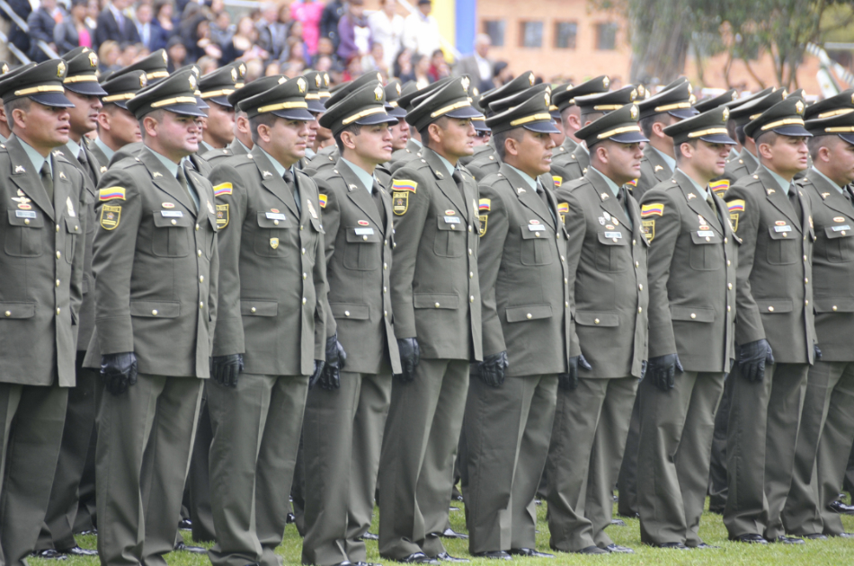Denuncian irregularidades en ascensos de la Policía Nacional