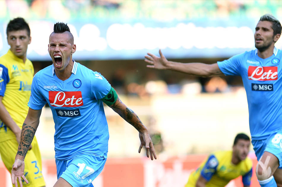 Con Camilo Zuñiga, Napoli logró su segunda victoria en la Serie A