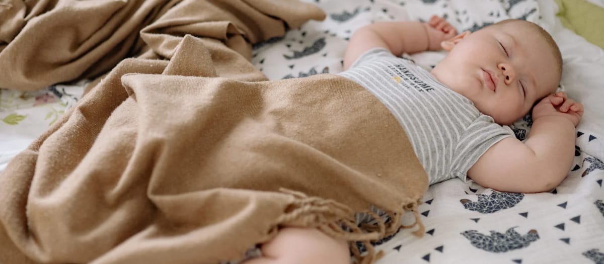 Nació el primer bebé con ADN de tres personas: esta es su curiosa historia