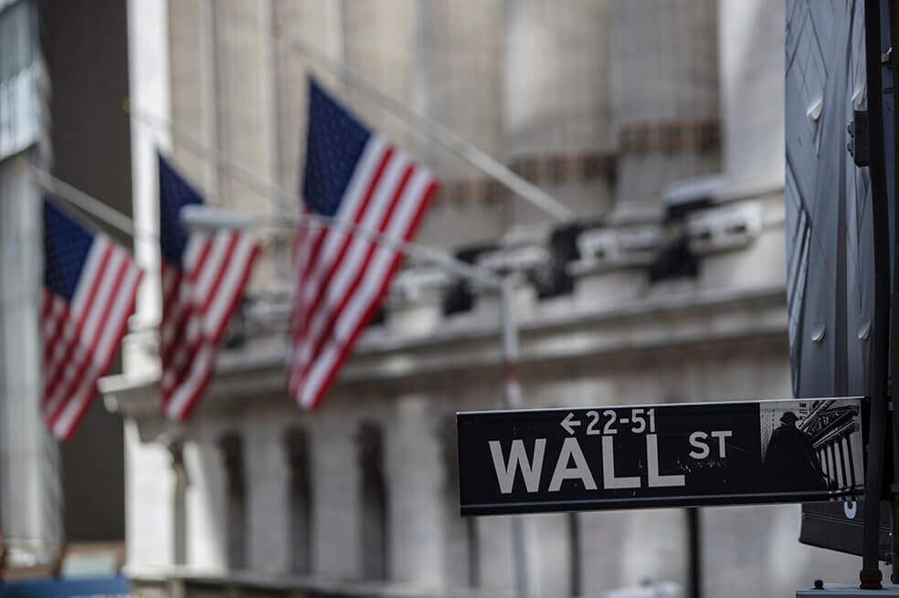 ¿Analistas robot superan análisis humanos en Wall Street?