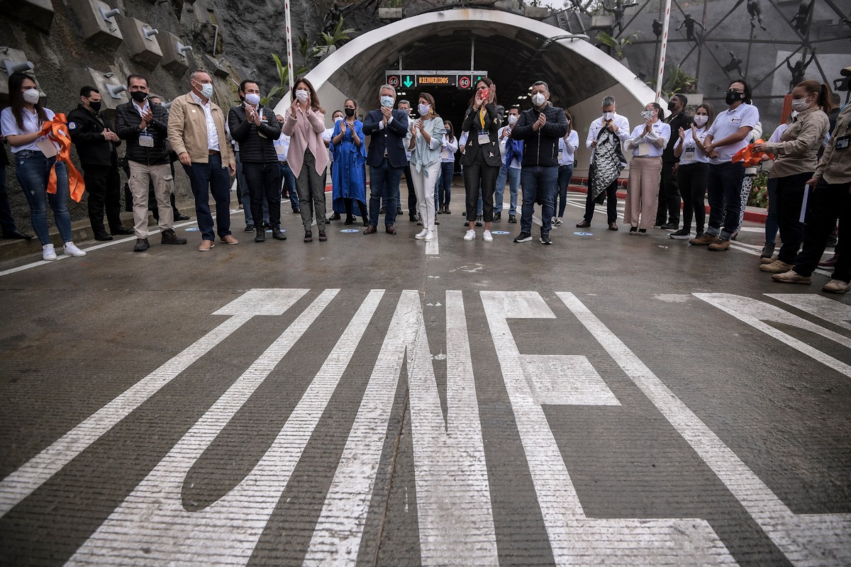 Presidente Duque inaugura el túnel de La Línea.