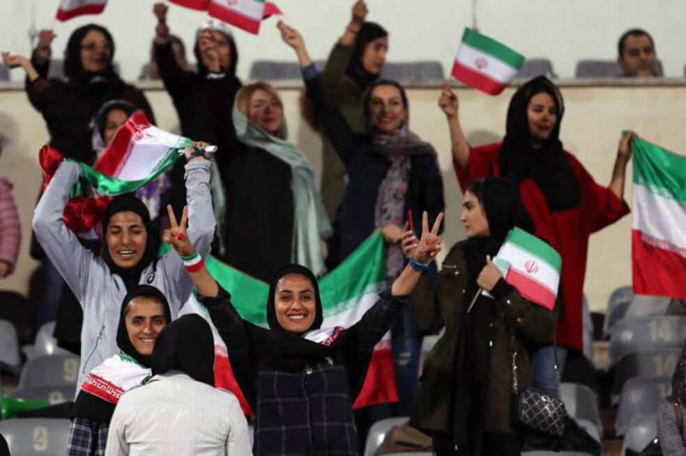 El partido que puede cambiar la relación de la mujer con el fútbol en Irán