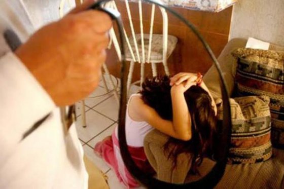 El ICBF sigue la batalla por la custodia de una niña maltratada