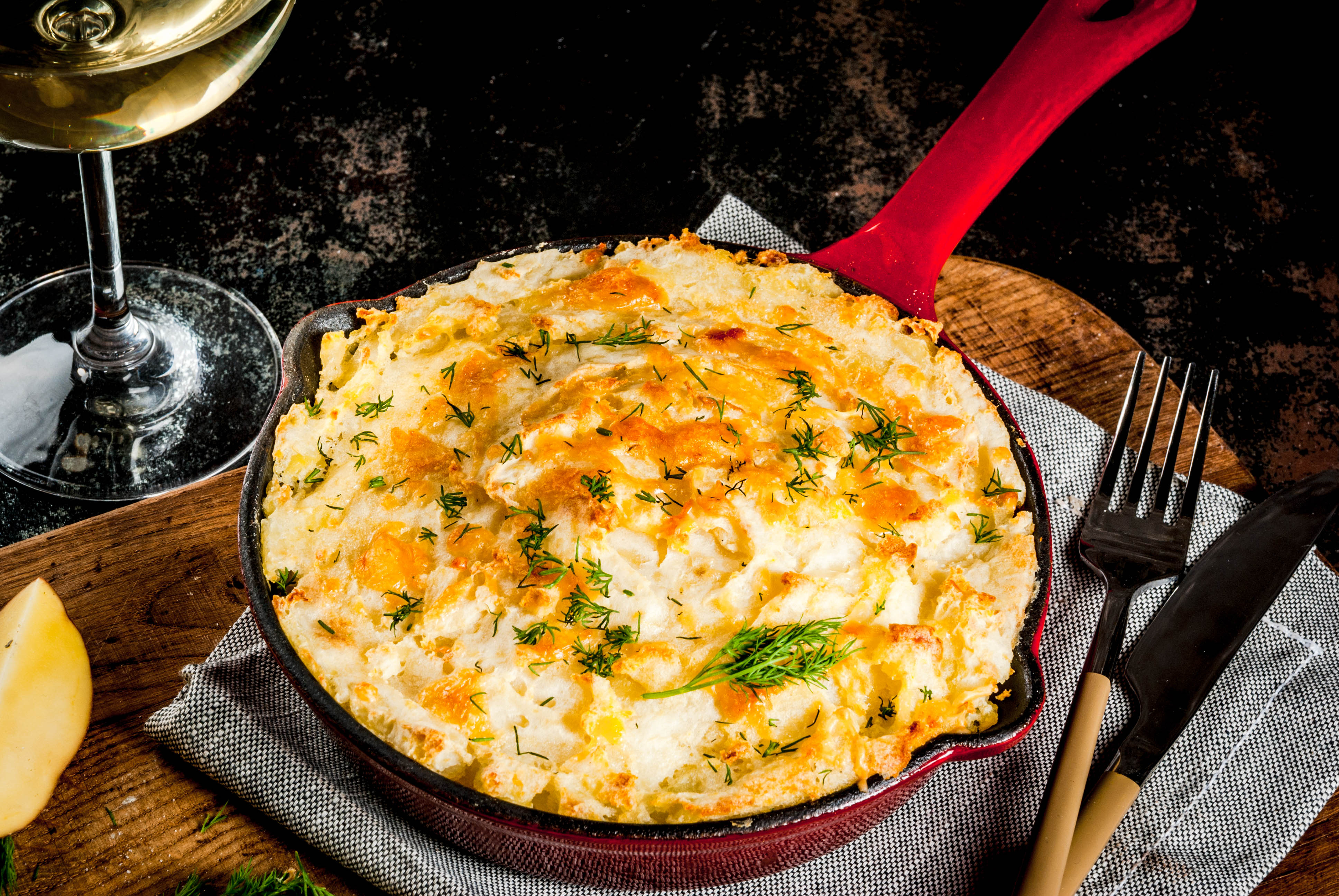 Prepara este clásico de Navidad: pastel de papa gratinada