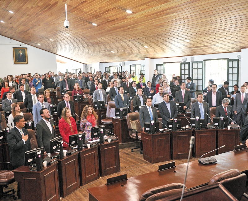 Tribunal, única carta de Peñalosa para vender la ETB