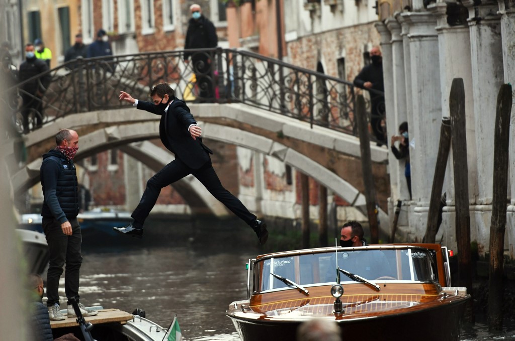 Imagen del actor Tom Cruise en el rodaje de "Misión Imposible 7".