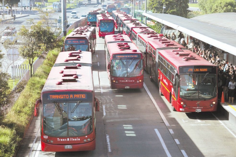 Nueva flota de Transmilenio: ¿ajustar el presupuesto o apostarle a un aire de calidad?