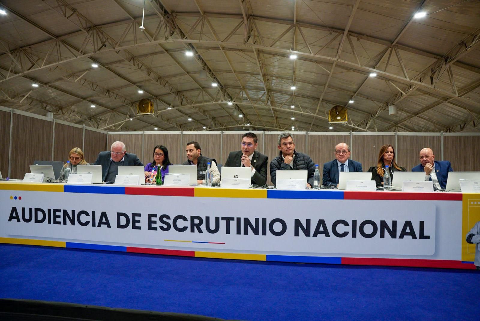 Movida Electoral: CNE pone lupa a encuestadoras y López advierte demoras en financiación