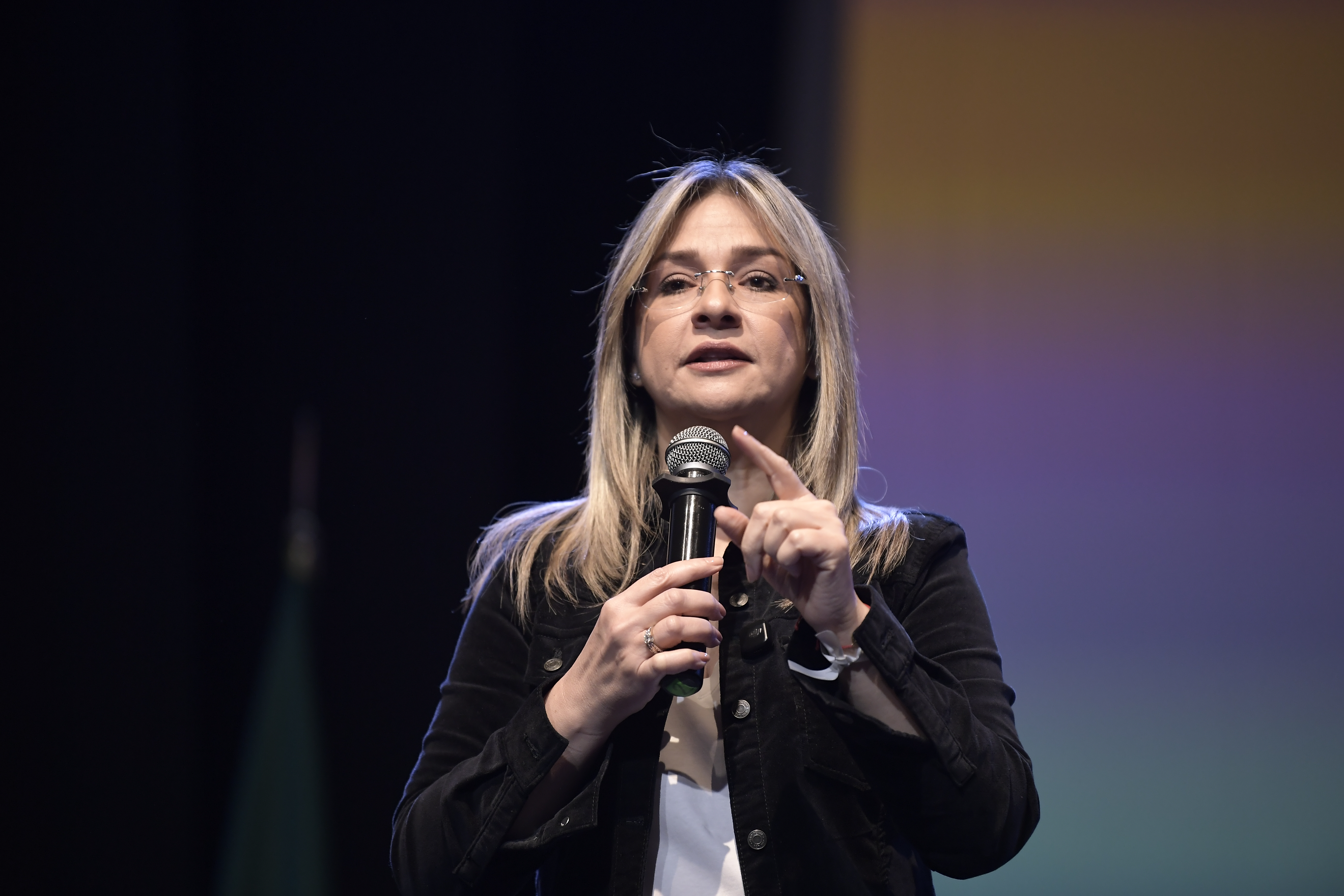 Precandidata presidencial durante el debate sobre educación y seguridad organizado por la Fundación Universitaria Los Libertadores, Foros El Espectador y Caracol Televisión realizado en el Gimnasio Moderno.