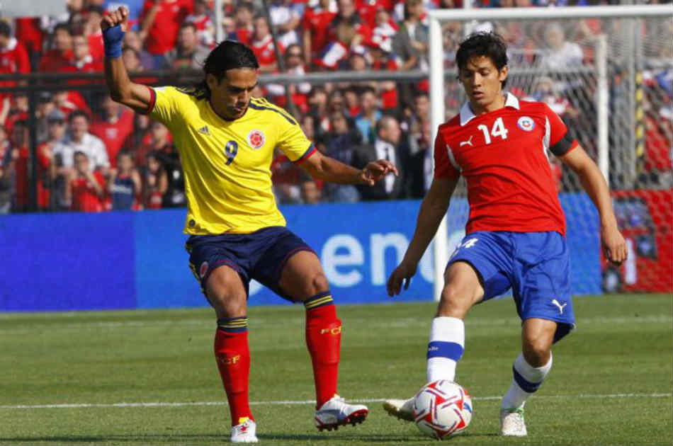 Selección chilena viajó a Colombia con la meta puesta en los tres puntos