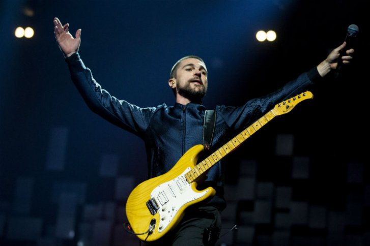 Juanes promociona homenaje a The Eagles en el que cantó «Hotel California»