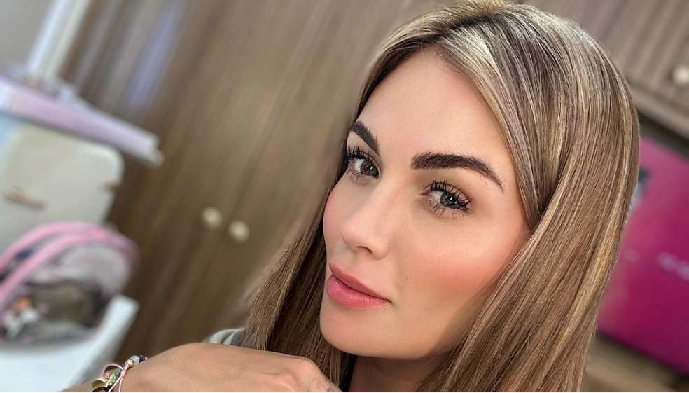 Sara Uribe reveló problema de salud que tuvo tras el nacimiento de su hijo Jacobo