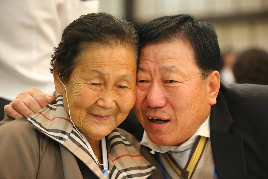 Familias separadas por la guerra de Corea se verán de nuevo
