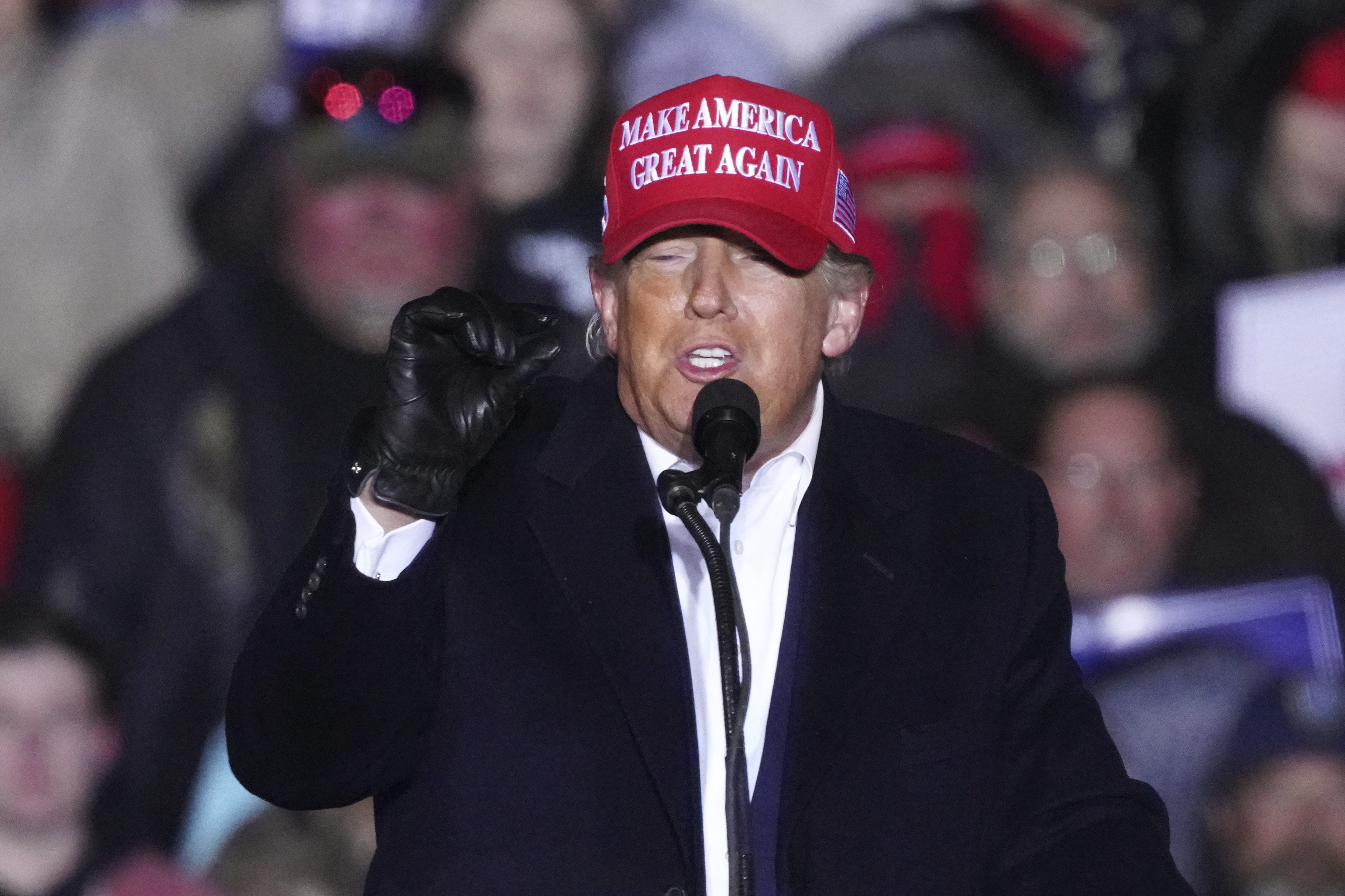 “¿No puedes sencillamente dispararles?”: Trump durante protestas contra el racismo