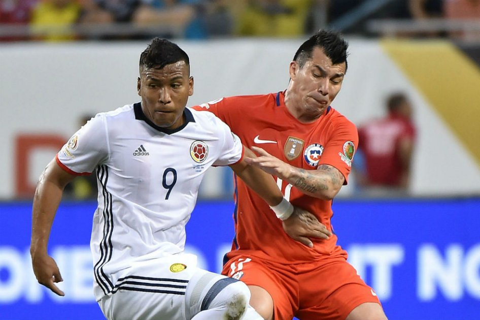 Roger Martínez estaría cerca de jugar en el Jiangsu Suning de China
